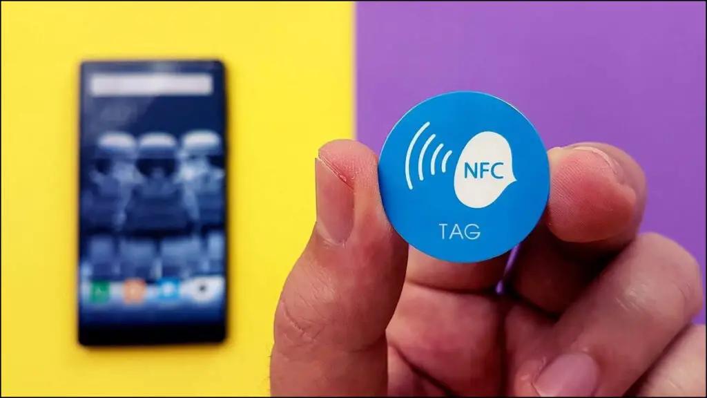 휴대폰을 자동으로 울리게 하는 NFC 태그
